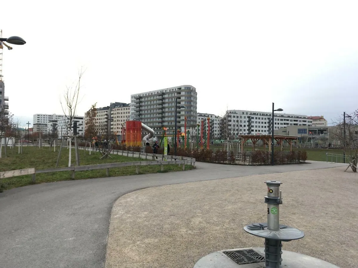Apartment Ferienwohnung Am Hauptbahnhof Vienna Austria